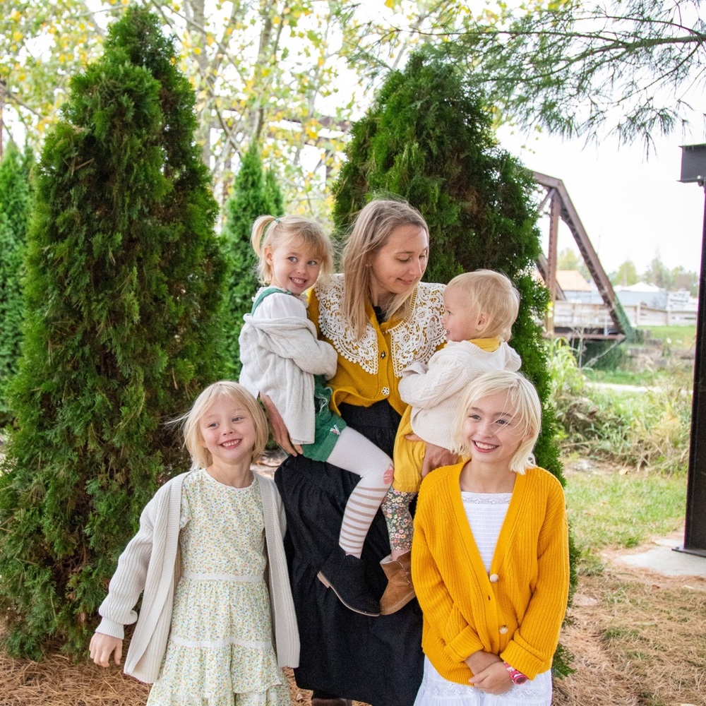 Meet your Posher, Jenn